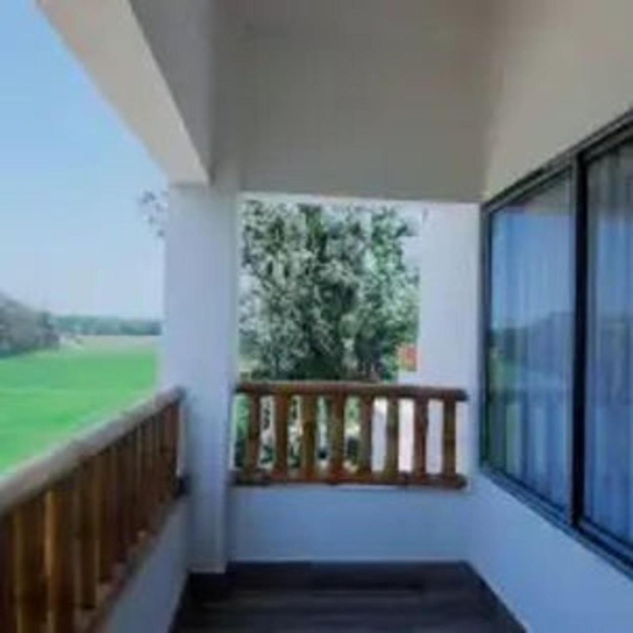 Shivaji Inn Kāziranga Kültér fotó